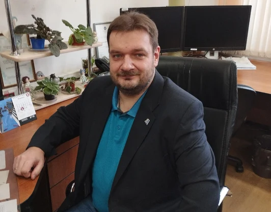 Артём Ефремов